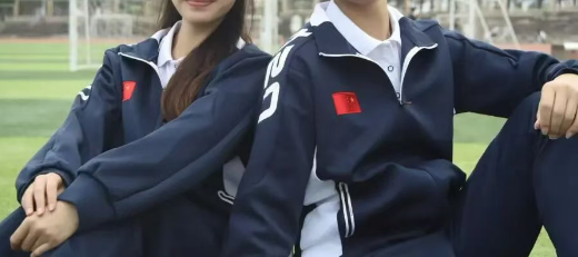 北大2025級軍訓服揭秘：青春的“限定皮膚”
